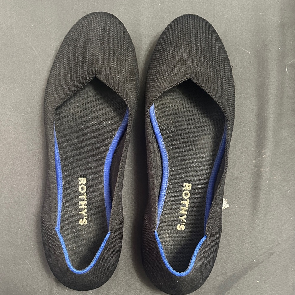 Rothy's Black Rounded Toe  size 9.5